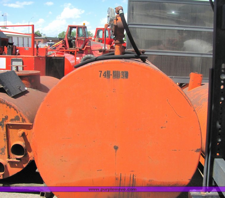 image for item 4364 1974 Wichita 1230c 900 gallon skid mounted diesel tank