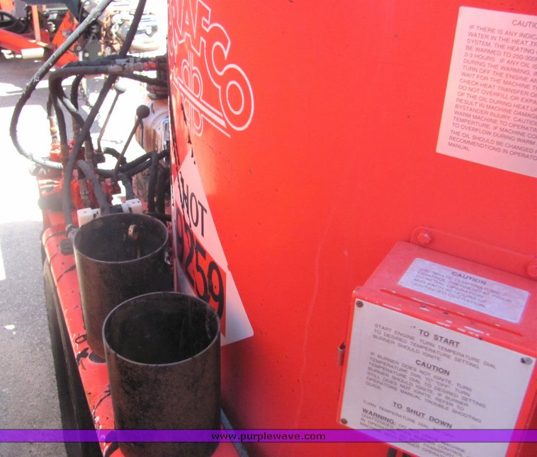 image for item 4368 1995 Crafco EZ-Pour 200 crack seal machine