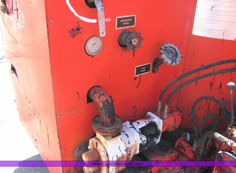 image for item 4368 1995 Crafco EZ-Pour 200 crack seal machine