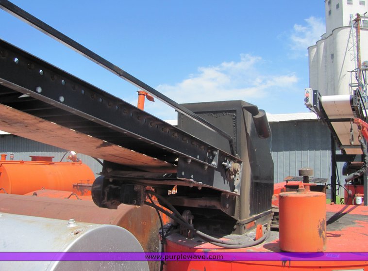 image for item 4369 1993 Crafco EZ-Pour 200 crack seal machine