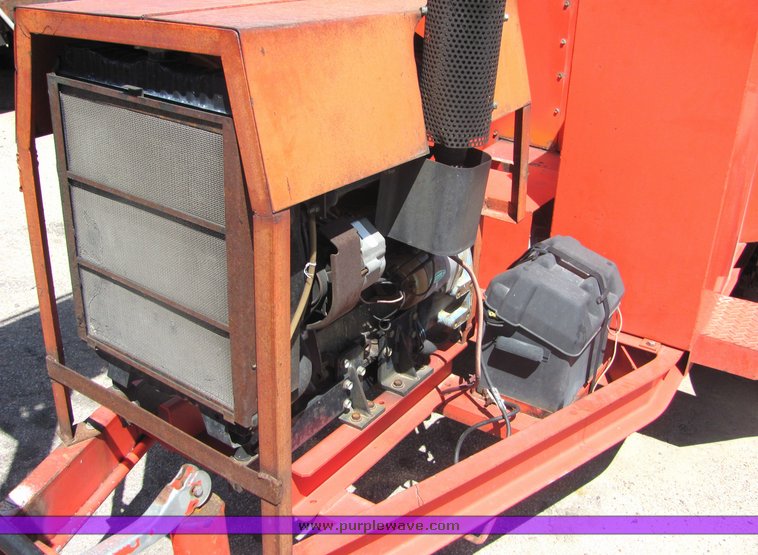 image for item 4370 1993 Crafco EZ-Pour 200 crack seal machine