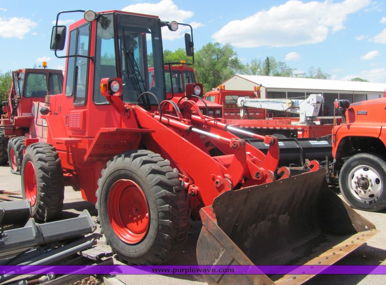 image for item 4371 1995 Fiat-Allis FR70 wheel loader