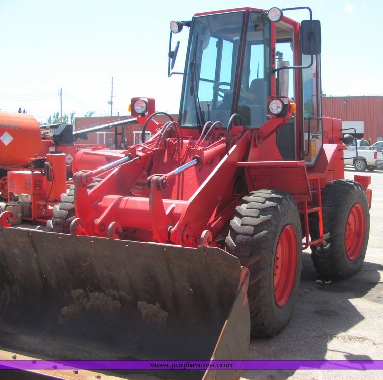 image for item 4371 1995 Fiat-Allis FR70 wheel loader