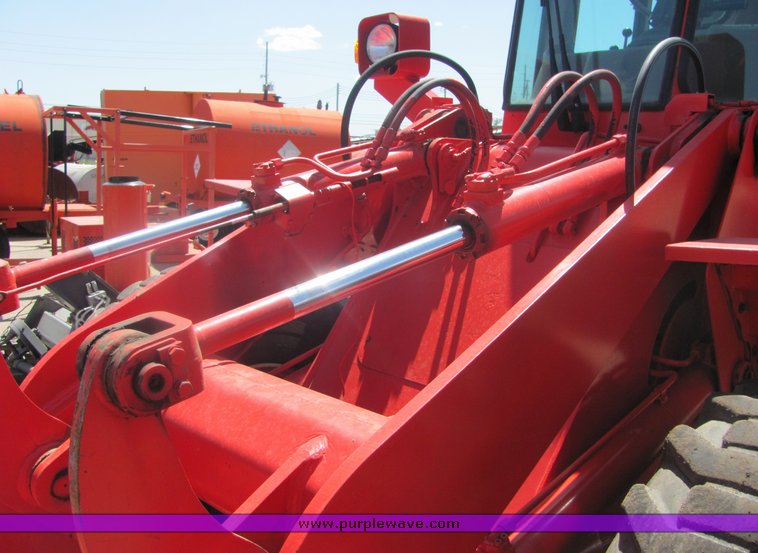 image for item 4371 1995 Fiat-Allis FR70 wheel loader