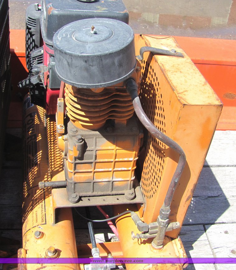 image for item 4377 1994 American Inc. portable air compressor