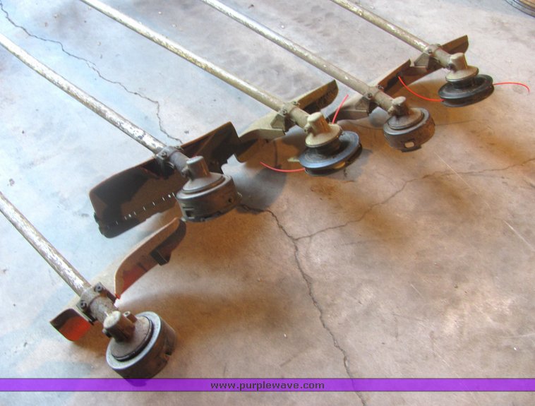 image for item 4382 (5) Stihl weed eaters