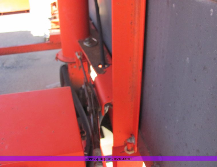 image for item 4389 1998 Addco DH1000als variable message board