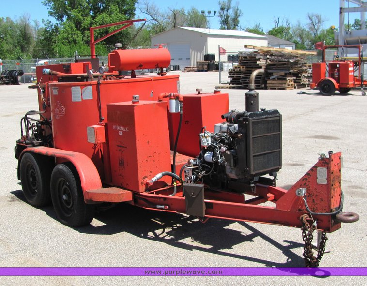 image for item 4397 1993 Crafco EZ Pour 200 crack seal machine