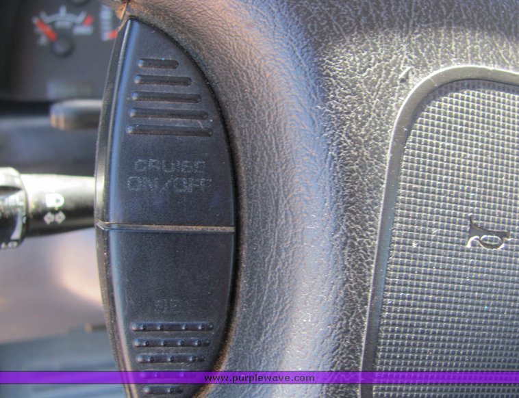 image for item 4399 2001 Dodge Ram 1500