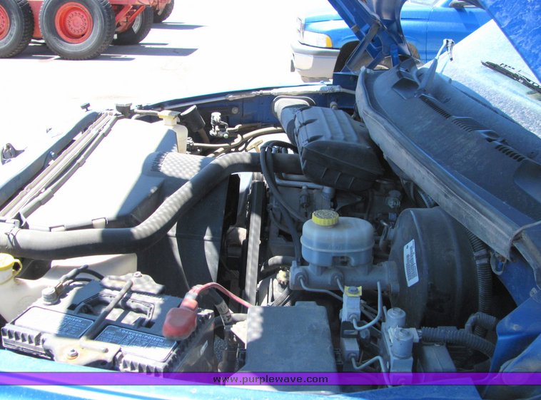 image for item 4399 2001 Dodge Ram 1500