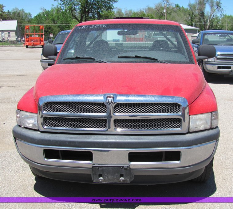 image for item 4400 2001 Dodge Ram 1500
