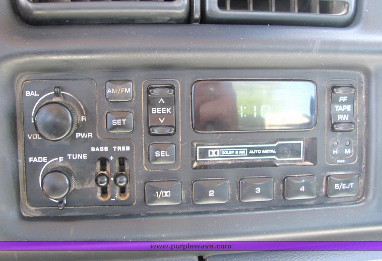 image for item 4400 2001 Dodge Ram 1500