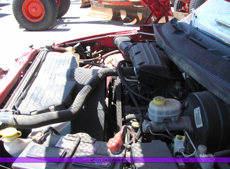 image for item 4400 2001 Dodge Ram 1500