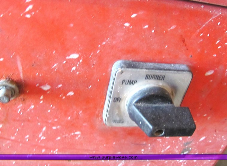 image for item 4401 2001 Altoka 3121NG stationary pressure washer