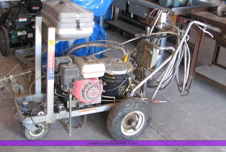 2001 Grayco 100A LineLazer II walk behind paint striper in Salina, KS