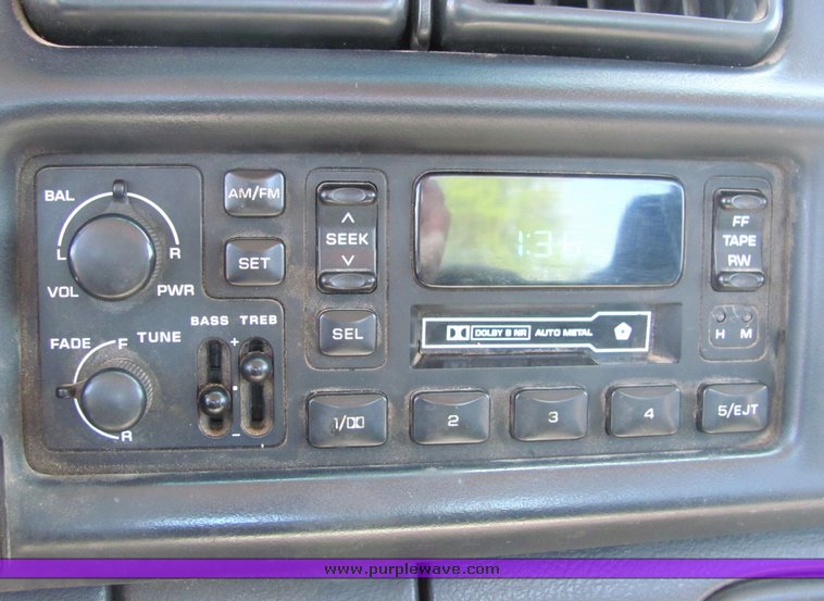 image for item 4406 1999 Dodge Ram 1500