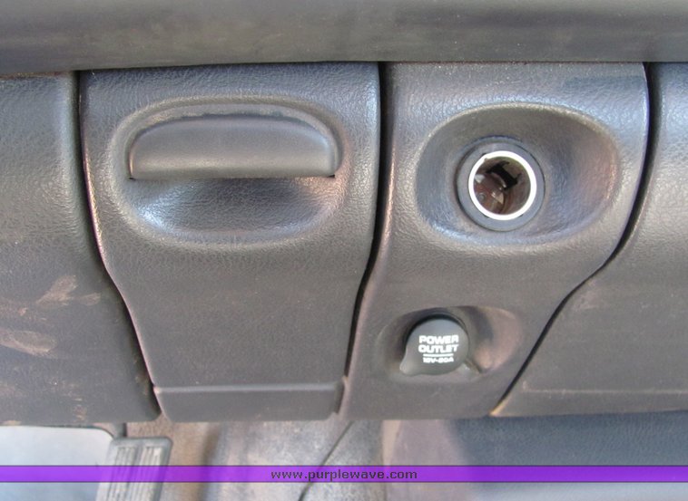 image for item 4406 1999 Dodge Ram 1500