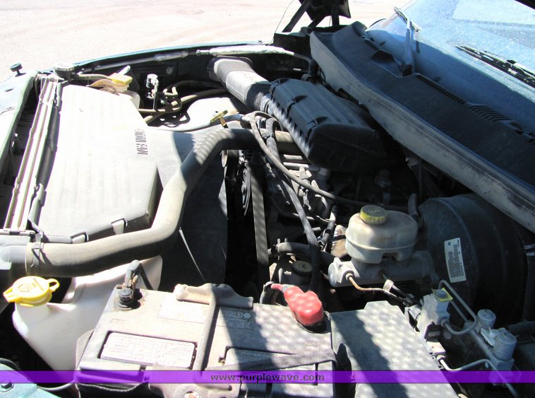 image for item 4408 2001 Dodge Ram 1500