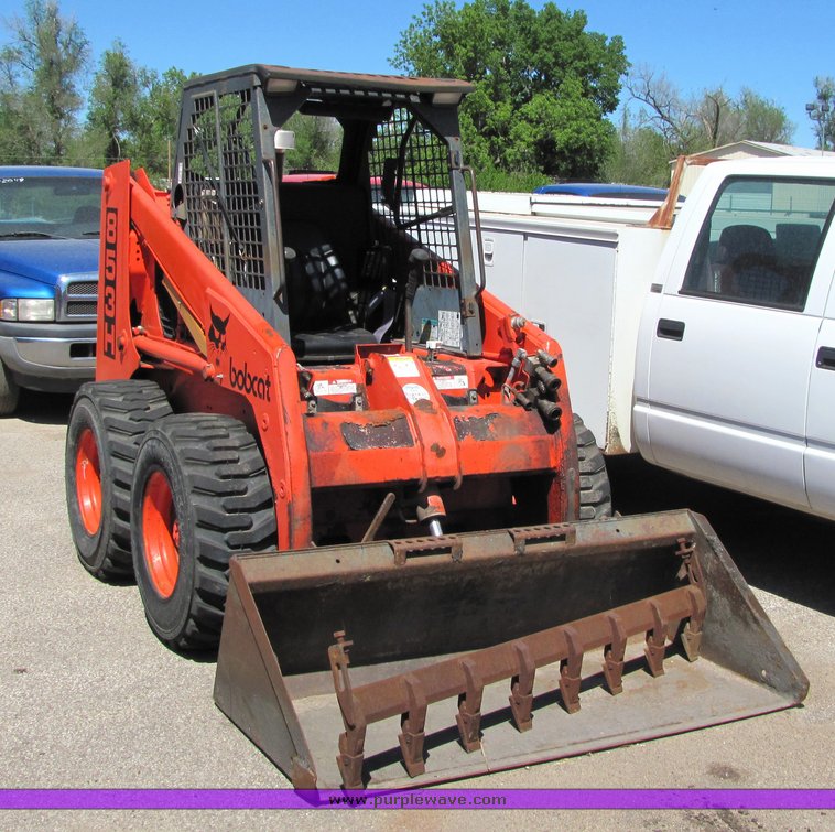 image for item 4409 1995 Bobcat 853H skid steer