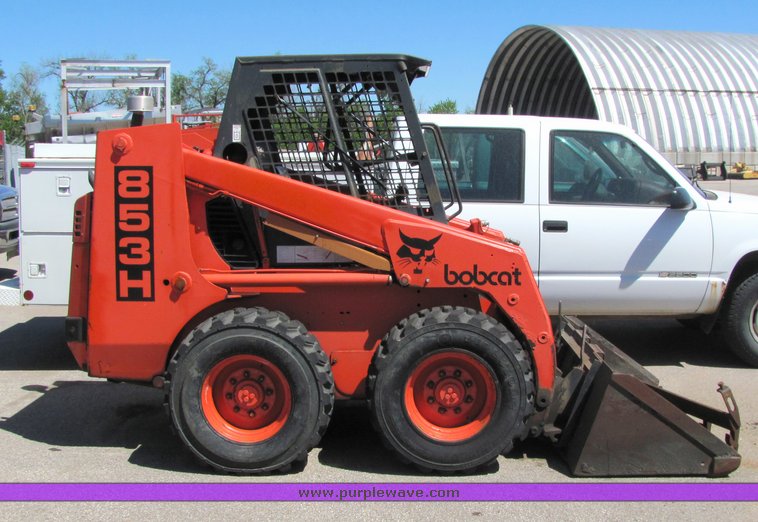 image for item 4409 1995 Bobcat 853H skid steer