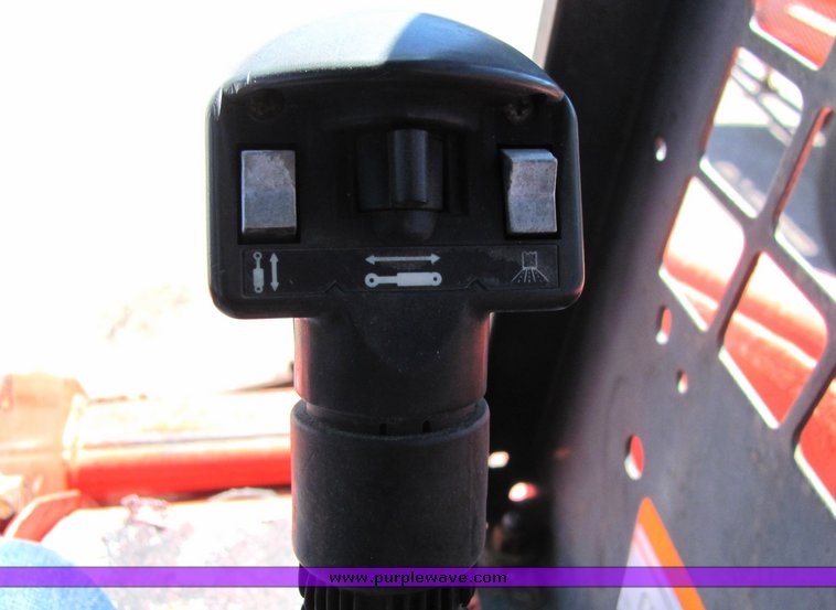 image for item 4409 1995 Bobcat 853H skid steer