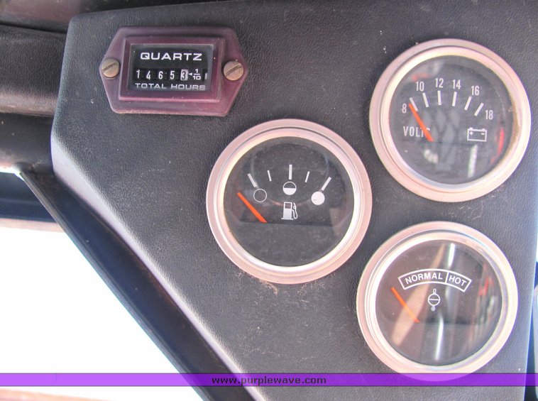 image for item 4409 1995 Bobcat 853H skid steer