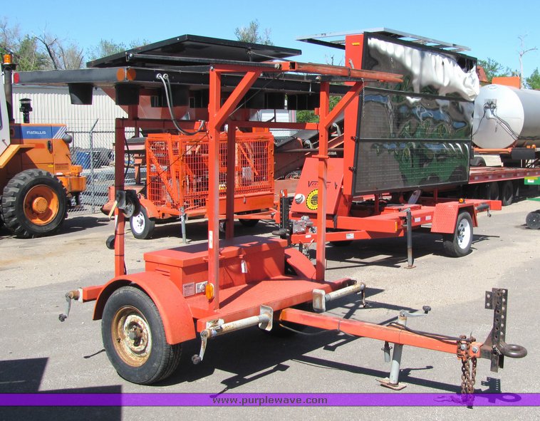 2000 Vermac ST4825 arrow board trailer in Salina, KS Item 4415 sold