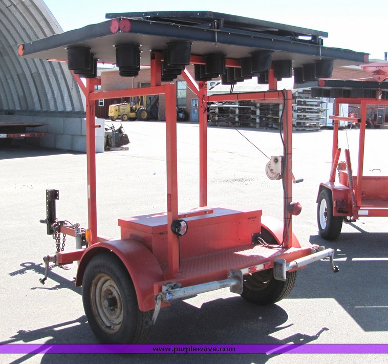 image for item 4415 2000 Vermac ST4825 arrow board trailer