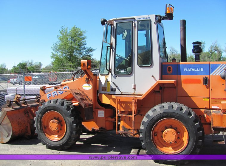 image for item 4416 1996 Fiat-Allis FR-90 wheel loader