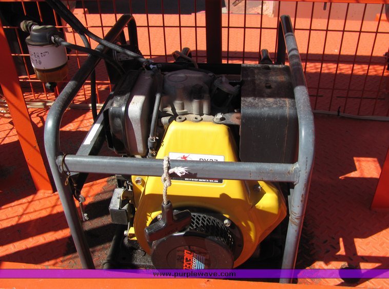 image for item 4417 2002 Lucas flashing light trailer