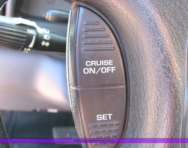 image for item 4419 2001 Dodge Ram 2500 utility bed truck