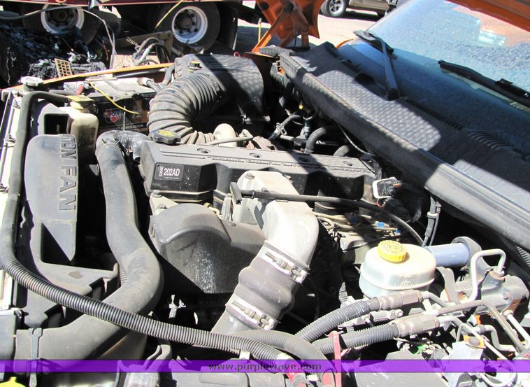 image for item 4419 2001 Dodge Ram 2500 utility bed truck