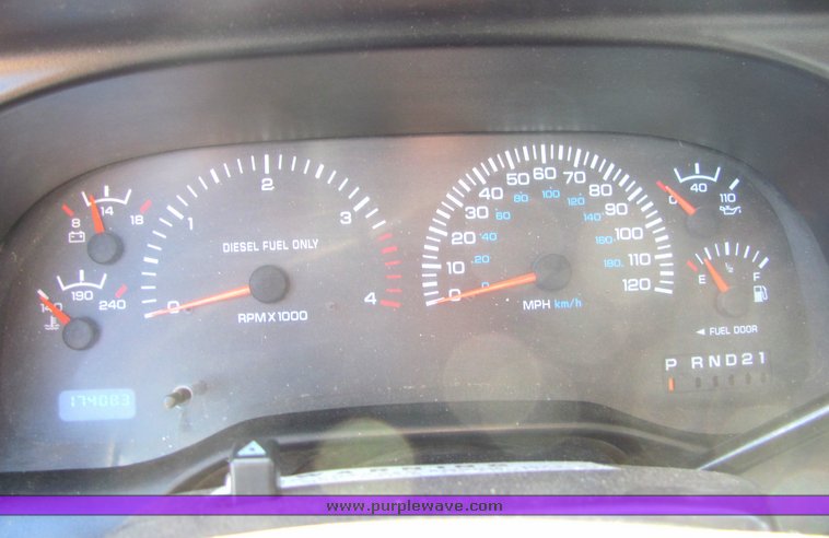 image for item 4420 2001 Dodge Ram 2500 utility bed truck