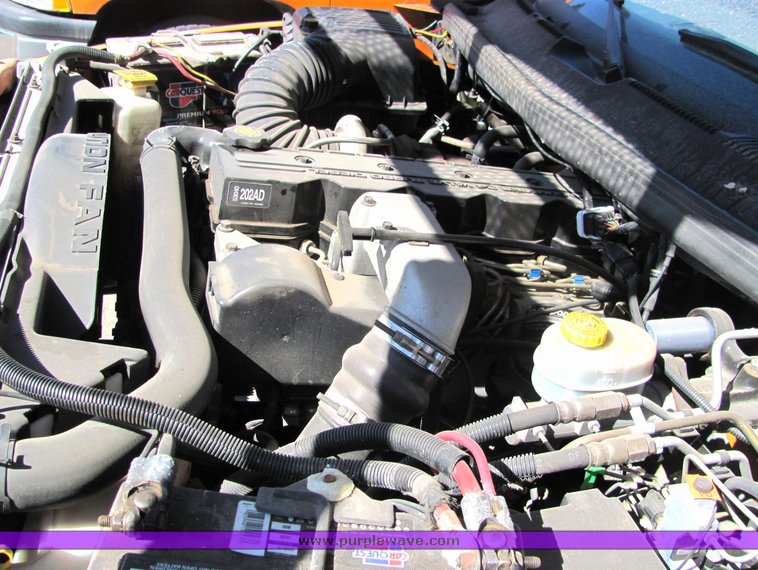 image for item 4420 2001 Dodge Ram 2500 utility bed truck