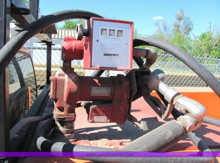 image for item 4422 2001 Dodge Ram 2500 utility bed truck