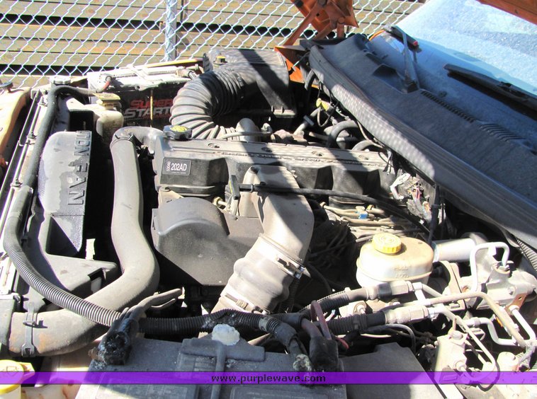 image for item 4422 2001 Dodge Ram 2500 utility bed truck