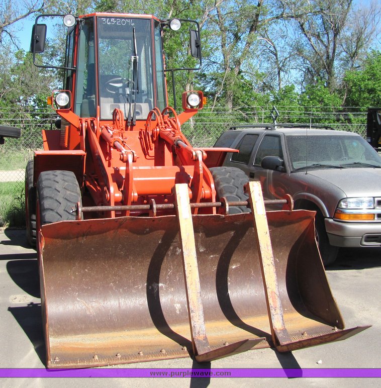 image for item 4425 1996 Fiat-Allis FR-90 wheel loader