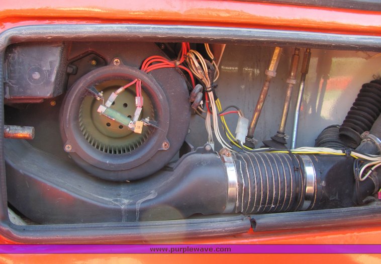 image for item 4425 1996 Fiat-Allis FR-90 wheel loader