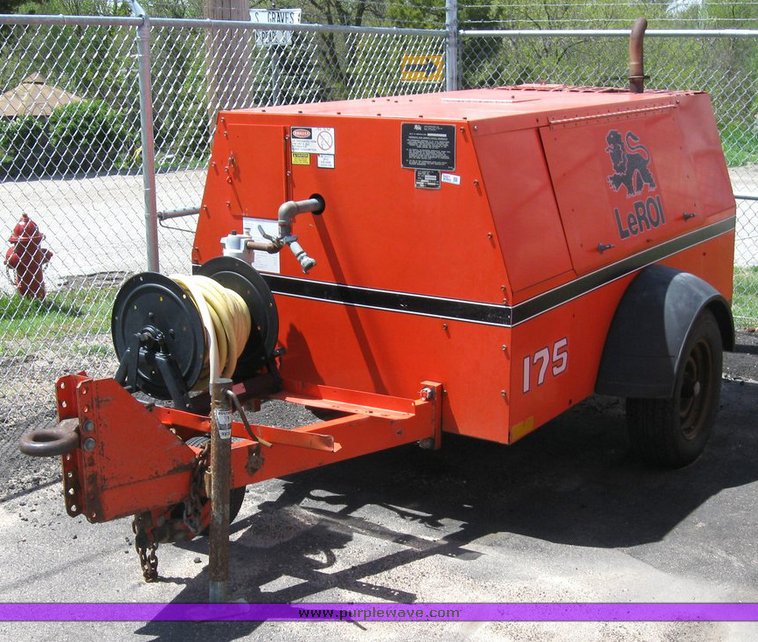 image for item 6481 1994 Leroi trailer mounted air compressor
