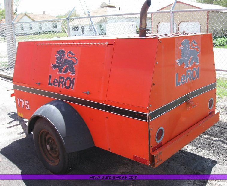 image for item 6481 1994 Leroi trailer mounted air compressor