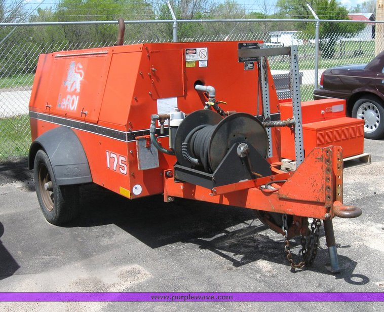 image for item 6482 1994 Leroi trailer mounted air compressor
