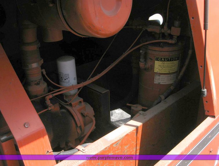 image for item 6482 1994 Leroi trailer mounted air compressor