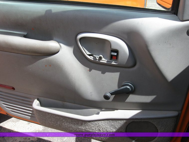 image for item 6484 1999 Chevrolet C2500 pickup