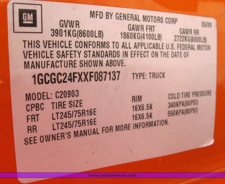 image for item 6484 1999 Chevrolet C2500 pickup