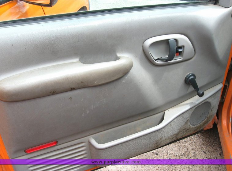 image for item 6485 1998 Chevrolet C2500 pickup