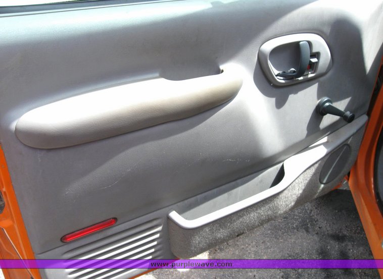 image for item 6487 1999 Chevrolet C2500 pickup