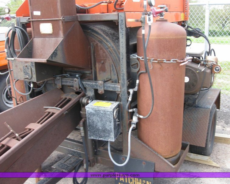 image for item 6488 1988 Western Industries asphalt recycler