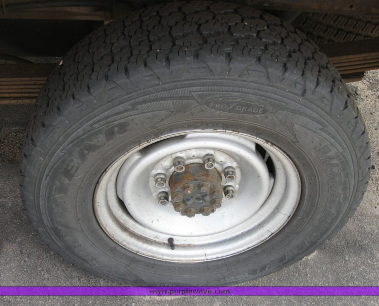 image for item 6490 1999 Chevrolet C2500 pickup