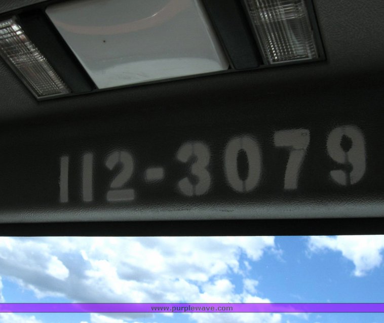 image for item 6490 1999 Chevrolet C2500 pickup