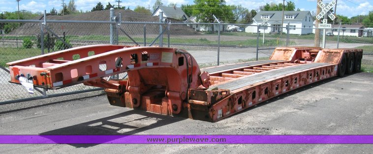 image for item 6491 2000 Kalyn-Siebert 50 ton drop deck trailer